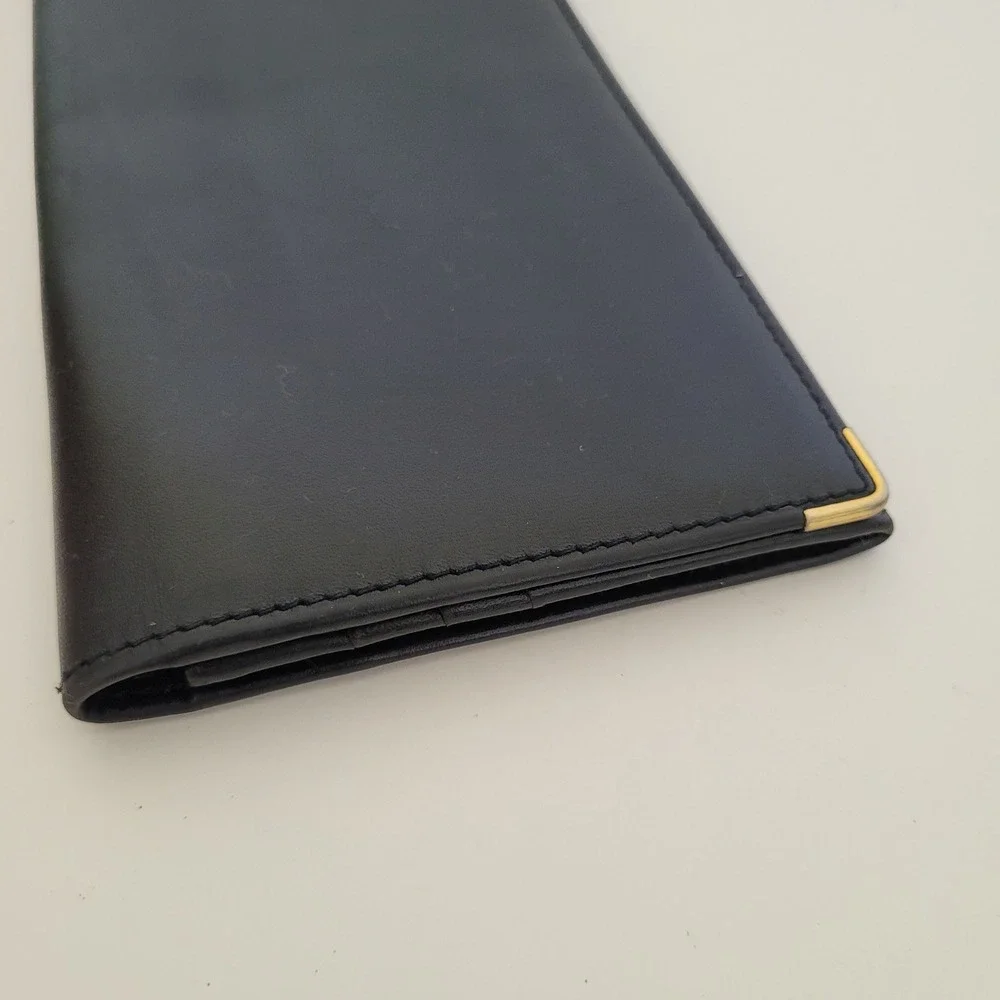 Dunhill brand type